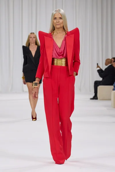 Look 37